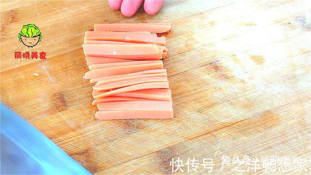 面卷|面粉别再蒸包子了，教你创意新吃法，简单又好吃，孩子也喜欢