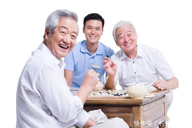 长寿老人活了256岁!临终前说出的长寿秘诀,却让人苦笑不得