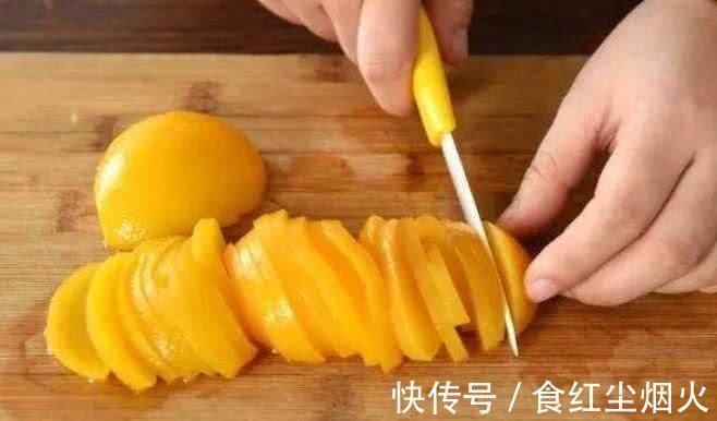 黄桃黄桃|每天晚上坚持吃3种食物,营养丰富、改善体质,早吃早好!