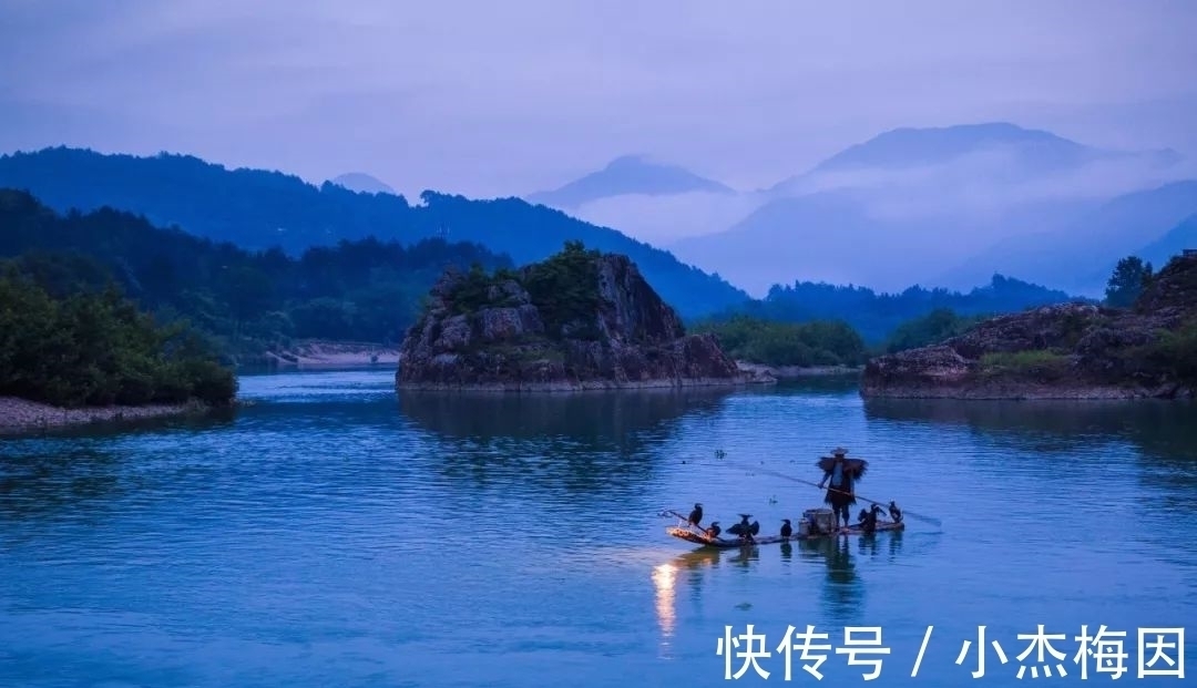 纳兰性德@30句深夜才敢看的诗句,句子很短,心酸却那么长!