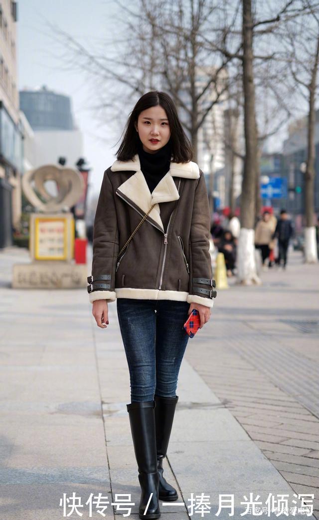 美女街拍穿搭平生不会相思,才会相思,便害相思