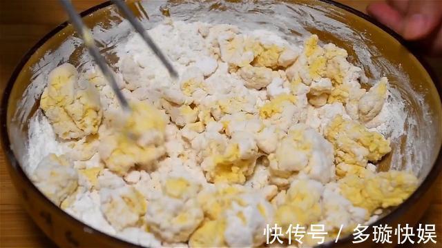 馅料|南瓜饼里加点豆沙,口感丰富,香甜又软糯,做法简单零难度