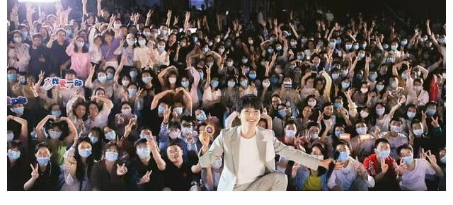 满江|周深毛不易参加《请你来听我的演唱会》美好的歌，美好的故事