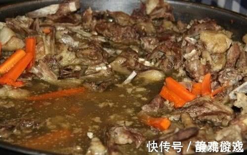 炖羊肉精髓全在这“一味”，七成的人都弄错，难怪膻腥味大汤浑浊