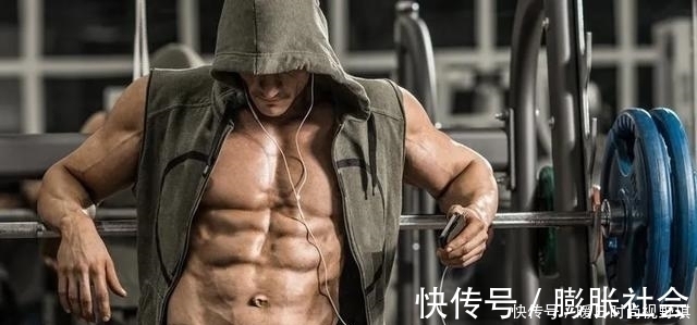 体脂率|围度巨人比例侏儒——健美项目最不缺的就是这种人