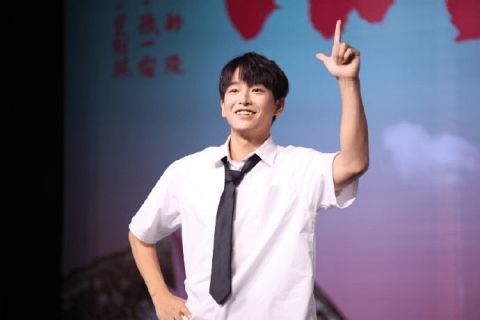 彭翌畅|争番位?鹿晗疑在《一人之下》给彭昱畅抬轿,却因影视实绩被撤一番