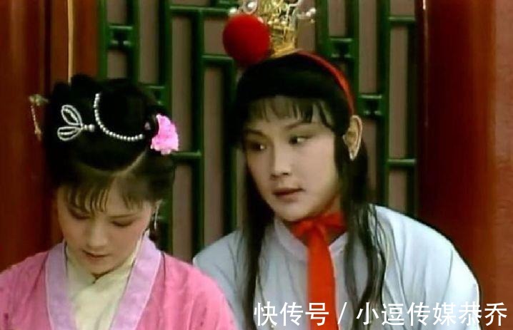 女仆|贾宝玉与袭人的“第一次”, 只是曹雪芹的一个烟雾弹