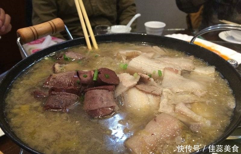 硬气|东北最“硬气”的4道下酒菜,南方人看了都流口水,你吃过哪些?