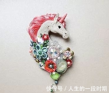 蛇腹线 款式各不相同,蛇腹线手工饰品展示了独特的美