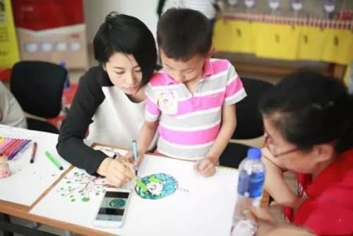 习惯|长大后疏远妈妈的孩子,大都经历过三件事,妈妈年轻的习惯是祸根