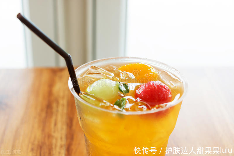 高糖分|好雨时节:油性皮肤如何改变成正常肤质?