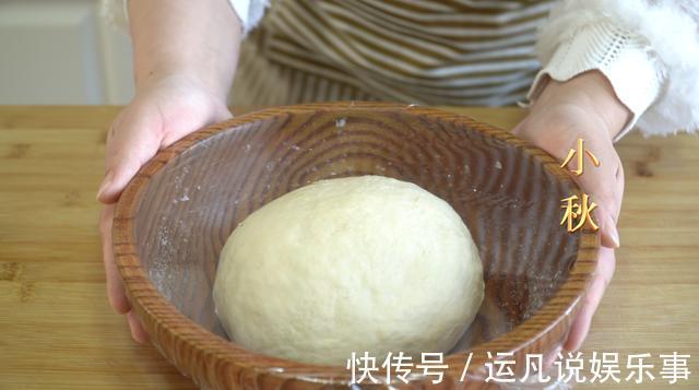 面团|手套膜不要揉了,教你面包店不外传的懒人做法,又薄又有弹性