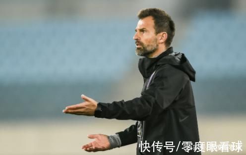 前场|上港0:0闷平恒大，莱科临场指挥出现3大败笔，自毁武功让人看不懂