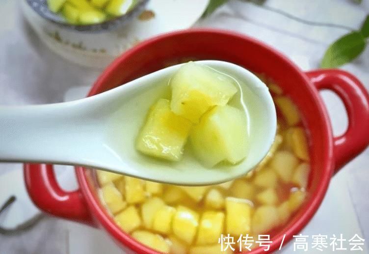 枸杞子|苹果和它是绝配,等于天然“止咳方”,简单煮一煮,冬天不生病