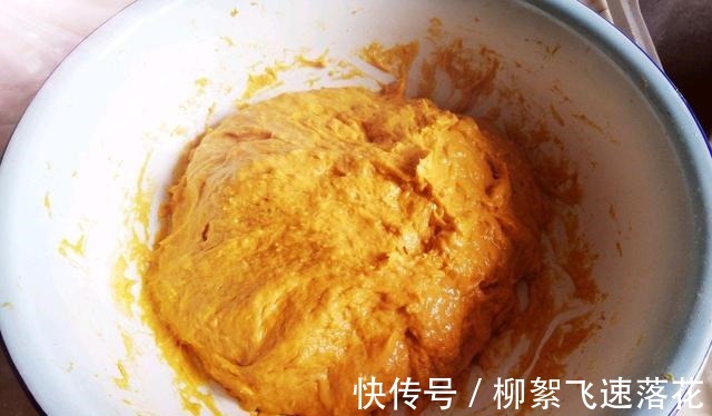 美味|在家也能做的主食南瓜发糕，香软甜糯，颜值在线，美味！