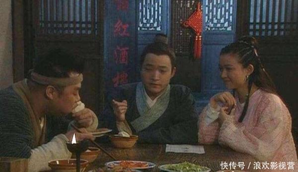 大多演员“吃饭”都是假的，只有他们的饭菜是真的，拍完直接开饭