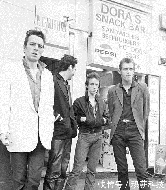 coach 如何让一个男人在几分钟内,爱上「尖头皮鞋」