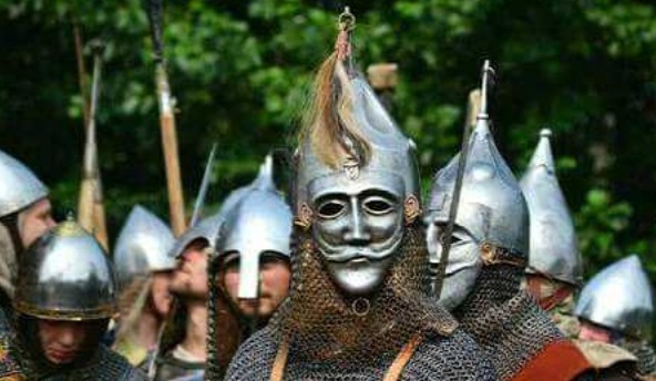 吓唬|金帐汗国的蒙古骑兵,为何都要戴奇怪的面具,难道吓唬俄罗斯人?