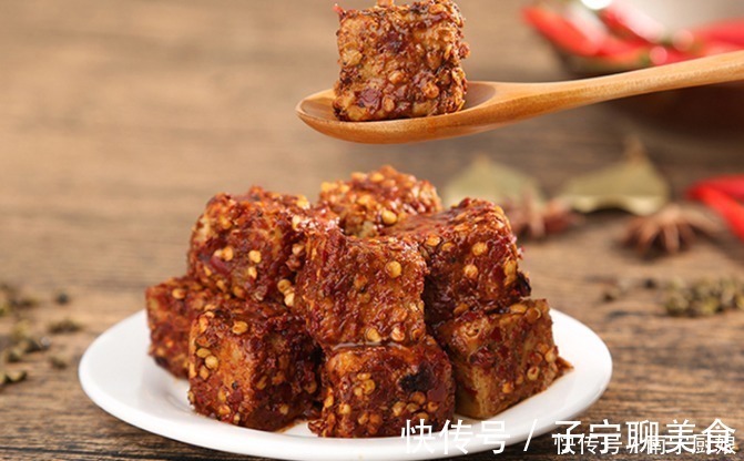 腐乳有白腐乳和红腐乳,买哪一种好?看完文章长知识了,别纠结了