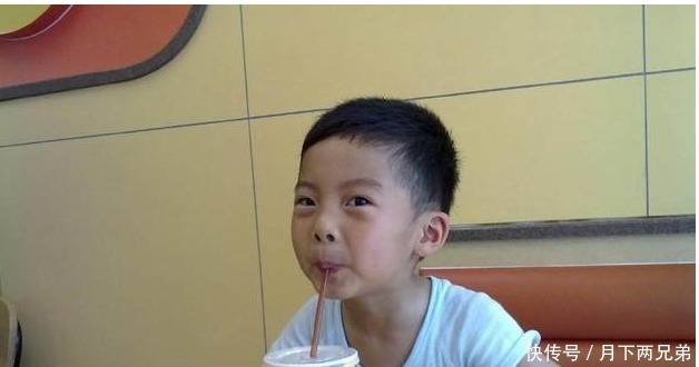 黑名单|儿科医生这3种饮料才是育儿黑名单,天气再热,孩子也不能喝!