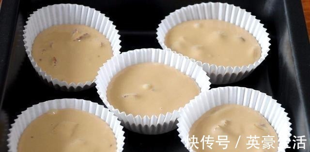 糯米粉|1个鸡蛋，一点糯米粉，这样做出来的年糕吃着过瘾，一口一个