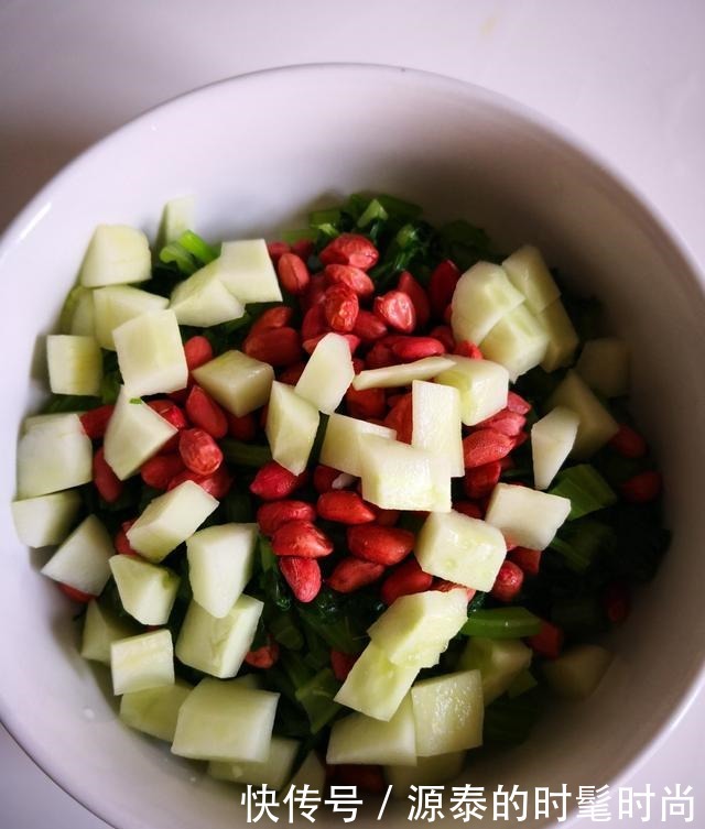 核桃不是最补脑的!它才是“补脑冠军”,家家厨房里都有,快收藏