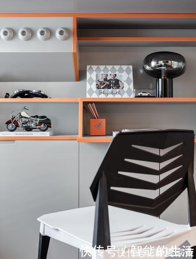 线条感|大平层的现代轻奢风设计高级灰碰上爱马仕橙的惊艳!
