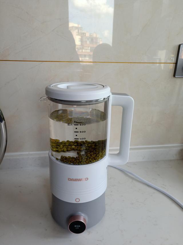 养生壶|厉害了！1把绿豆1颗百合煮一煮，解除了很多人的烦恼，便宜又管用