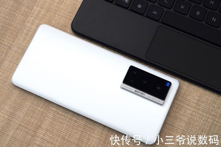 颜值担当|vivo X70 Pro：致美旗舰、颜值担当