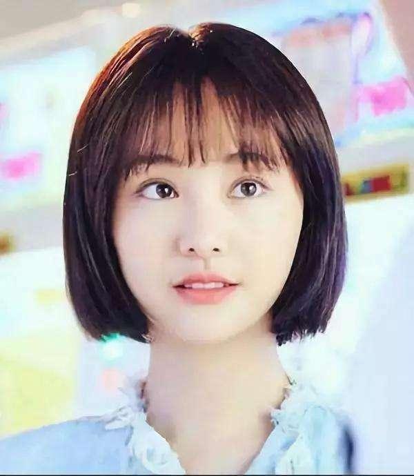 长发|女生脸上有这3个“特征”,就剪掉你的长发吧,短发更适合你