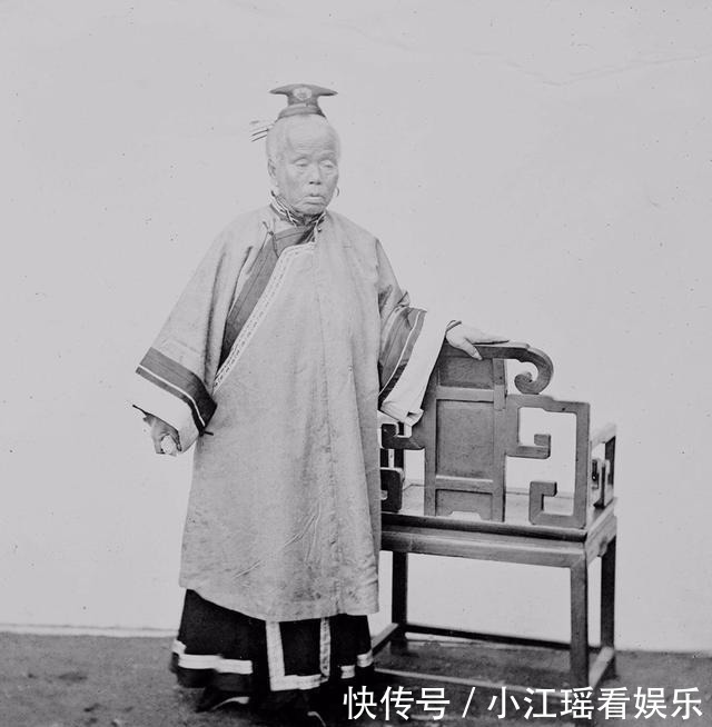 个个|晚清中央大员们:个个派头十足,不怒自威,目光如炬