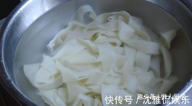 辣椒酱|不加任何添加剂，教你做扯面，配上牛肉酱，想想都流口水了