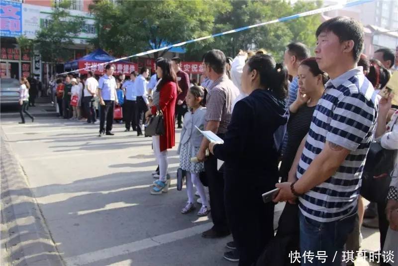 考场|那些年我们经历过的高考，酸甜苦辣仅自知，那本紫色五三还在吗