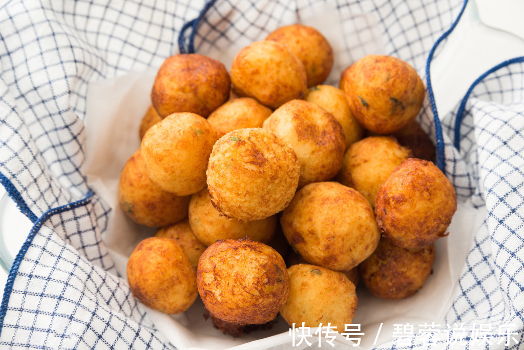 炸丸子怎么做的酥香只需牢记以下6点技巧，炸不酥不好吃来找我