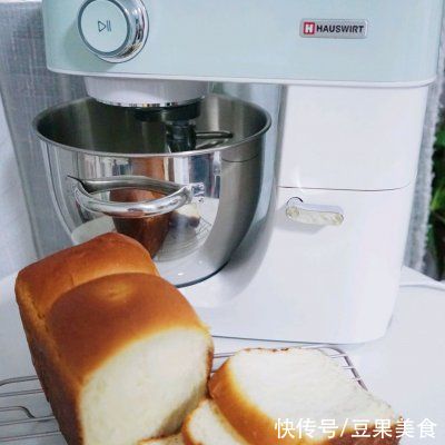 发酵|只要掌握好比例，比棉花还软的吐司就能一次成功