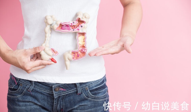 大便|肠癌来临前,大便可能会有3种异常,劝告4类高危人群需要警惕