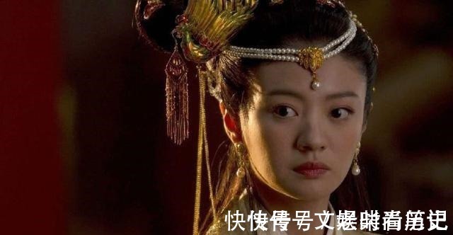 对子!上联为“水底日为天上日”, 下联成为千古绝唱