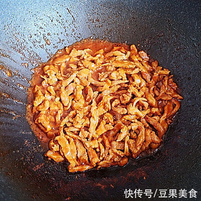 玉米淀粉|这样的酱香肉丝春卷，保准你味蕾爆炸