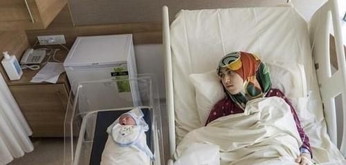 宝妈|生孩子遇到“逗比”医生是啥感觉?说话像说相声,产妇笑到忘记疼