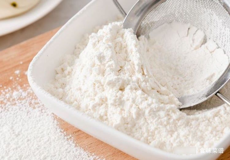 炸丸子，用淀粉还是面粉？教你正确做法，丸子酥香不回软，太香了