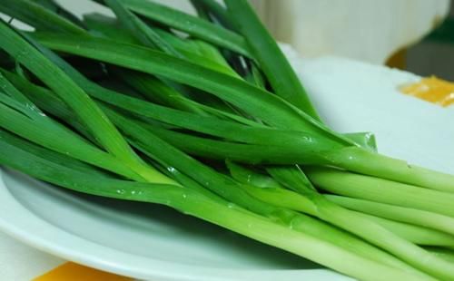 火龙果|人到8月中年想长寿，推荐多吃3种食物，补血养颜，预防子宫早衰