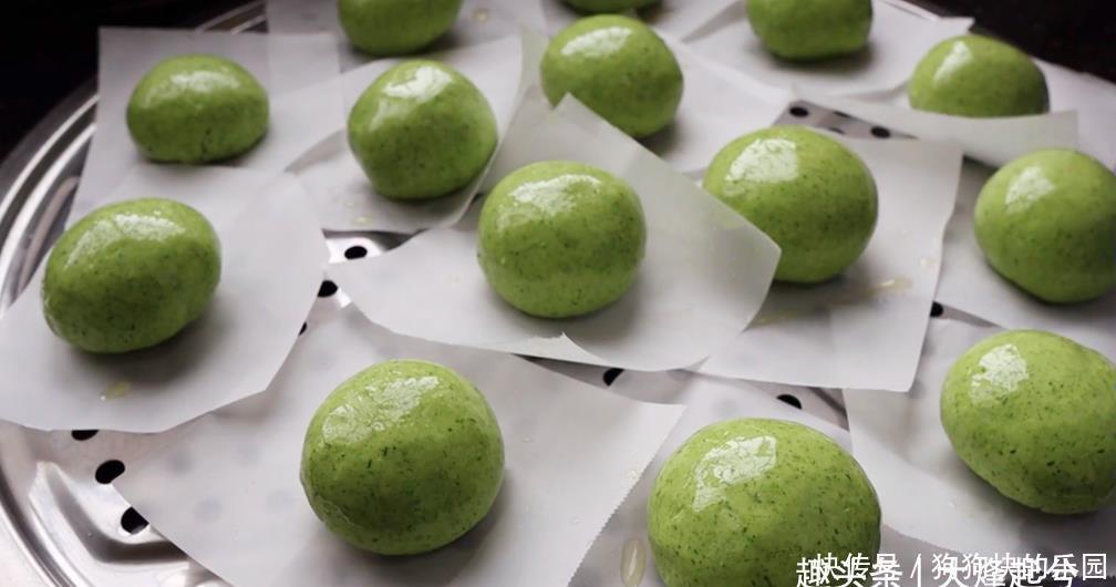 艾草泥|艾草全身都是宝，简单一做，翠绿Q弹，软糯鲜香，好吃营养又解馋
