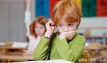 青春期|上初中儿子的房间半夜传出“嗯哼”声,妈妈高情商做法,值得借鉴!