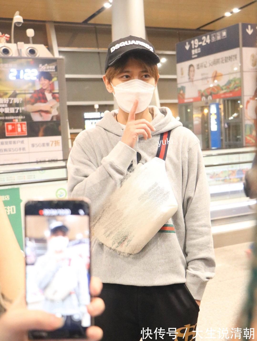 西雙版納|任嘉倫譚松韻再次合體，六元一斤蝦CP做客《向往的生活》