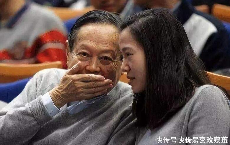 书法|杨振宁书法欣赏，字迹堪比“印刷体”网友绝对能当书法家