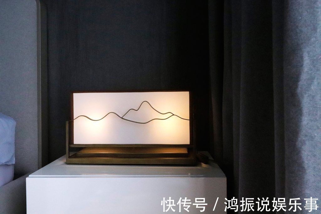 中国文化|外教老师在中国的家,兼顾夫妻二人的喜好,看看和我们家有何不同