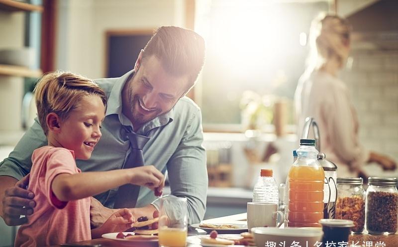 家庭教育|孩子的教养,主要来源于家庭教育,父母一定不能偷懒
