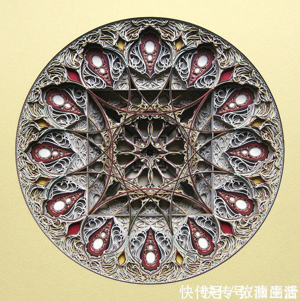 草图|他用时6个月,耗费200张纸,就为制作一个纸雕作品