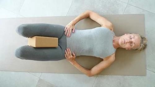 口令|练瑜伽,老师的那些专业口令,你真的理解到位了吗?