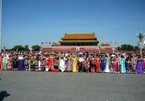 民族|中国人的双眼皮基因是从哪个民族输入的?